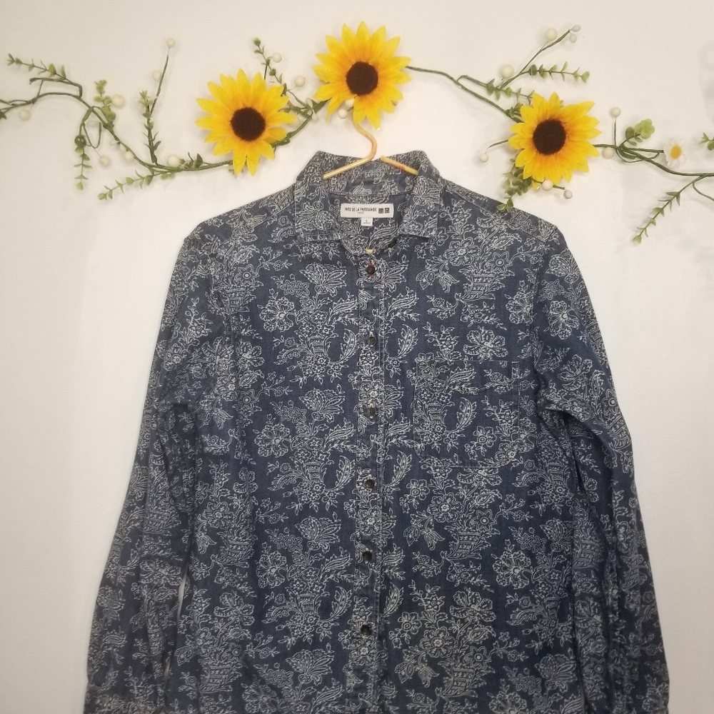 Ines De La Fressange uniglo denim flora button up